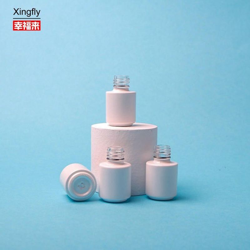 5ml नेल पॉलिश बोतलें कस्टम खाली गोल ग्लास जेल रंग जेल पॉलिश