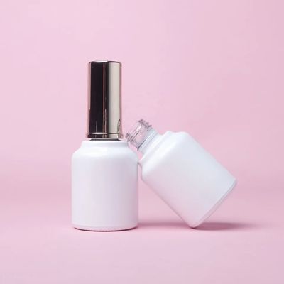 कॉस्मेटिक पैकेजिंग के लिए औद्योगिक जेल पॉलिश स्क्वायर बोतल 5-15ml